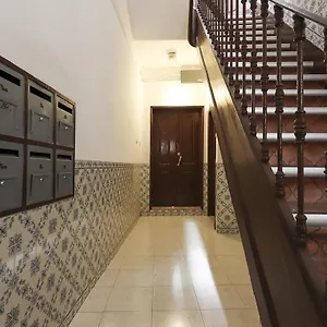 Apartment Typical Mouraria By Homing, Lisbon