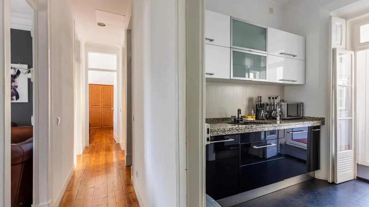 Luxury Apartment In City Centre - Avenida Da Liberdade 0*, Lisbon